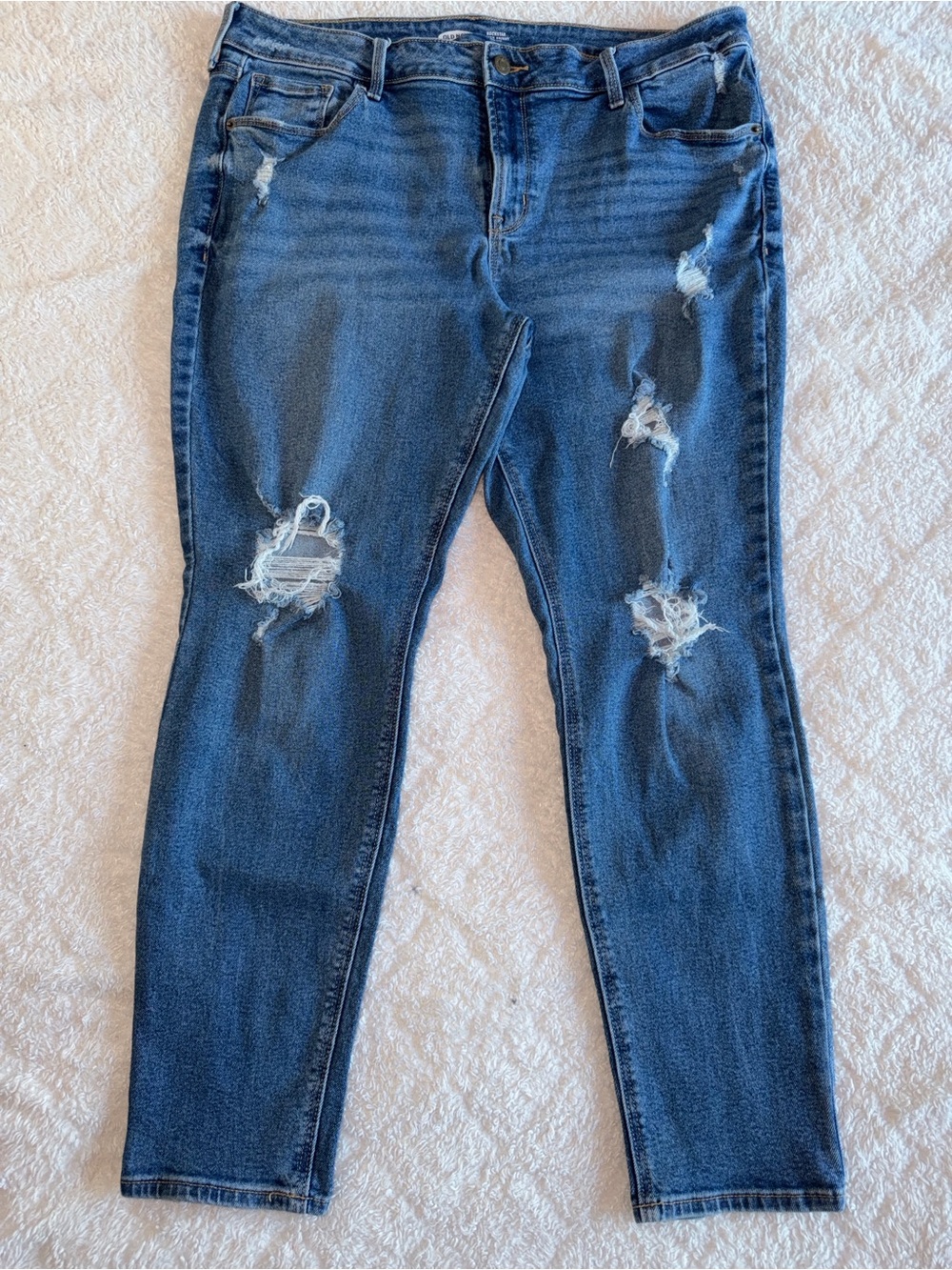 Old Navy Rockstar Super Skinny MidRise Jeans
